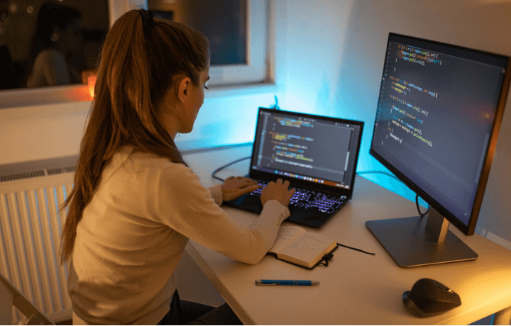 Ingrid Acuña: de Freire al mundo TECH gracias a Beca Luksic