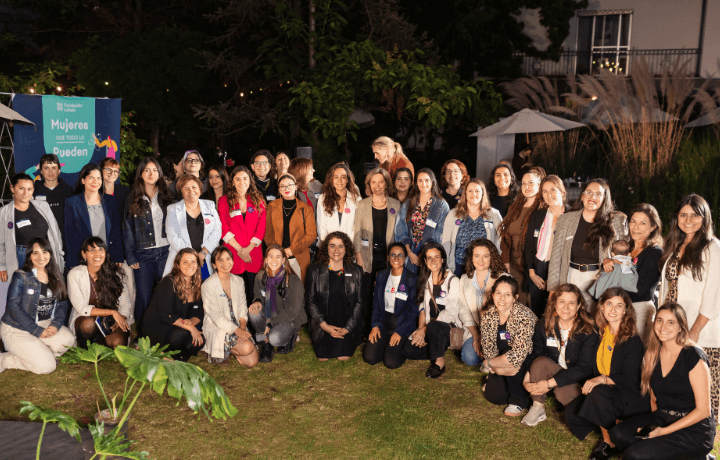 Fundación Luksic lanza podcast de mujeres y anuncia apoyo a chilena aspirante a ser...