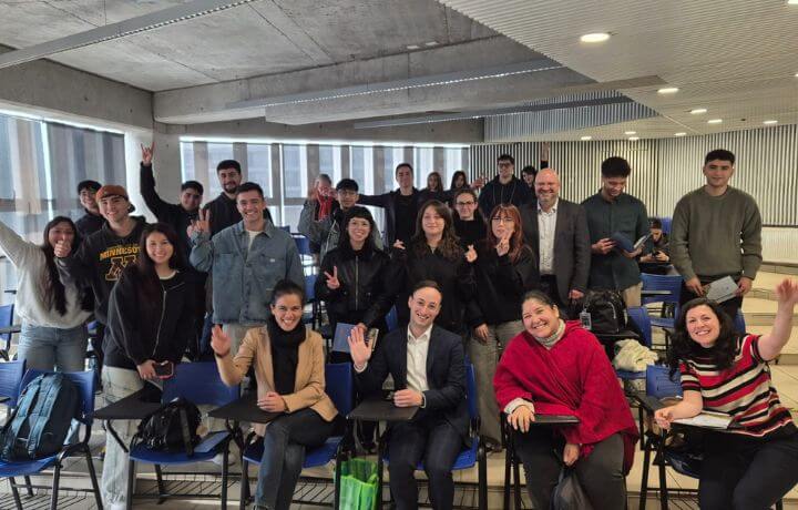 Creando puentes entre Asia y Chile: Representante de Schwarzman Scholars visitó el ...